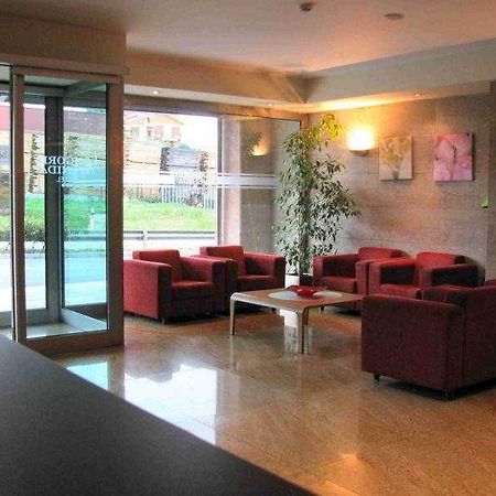 Hotel Longoria Avenida El Berron Interno foto